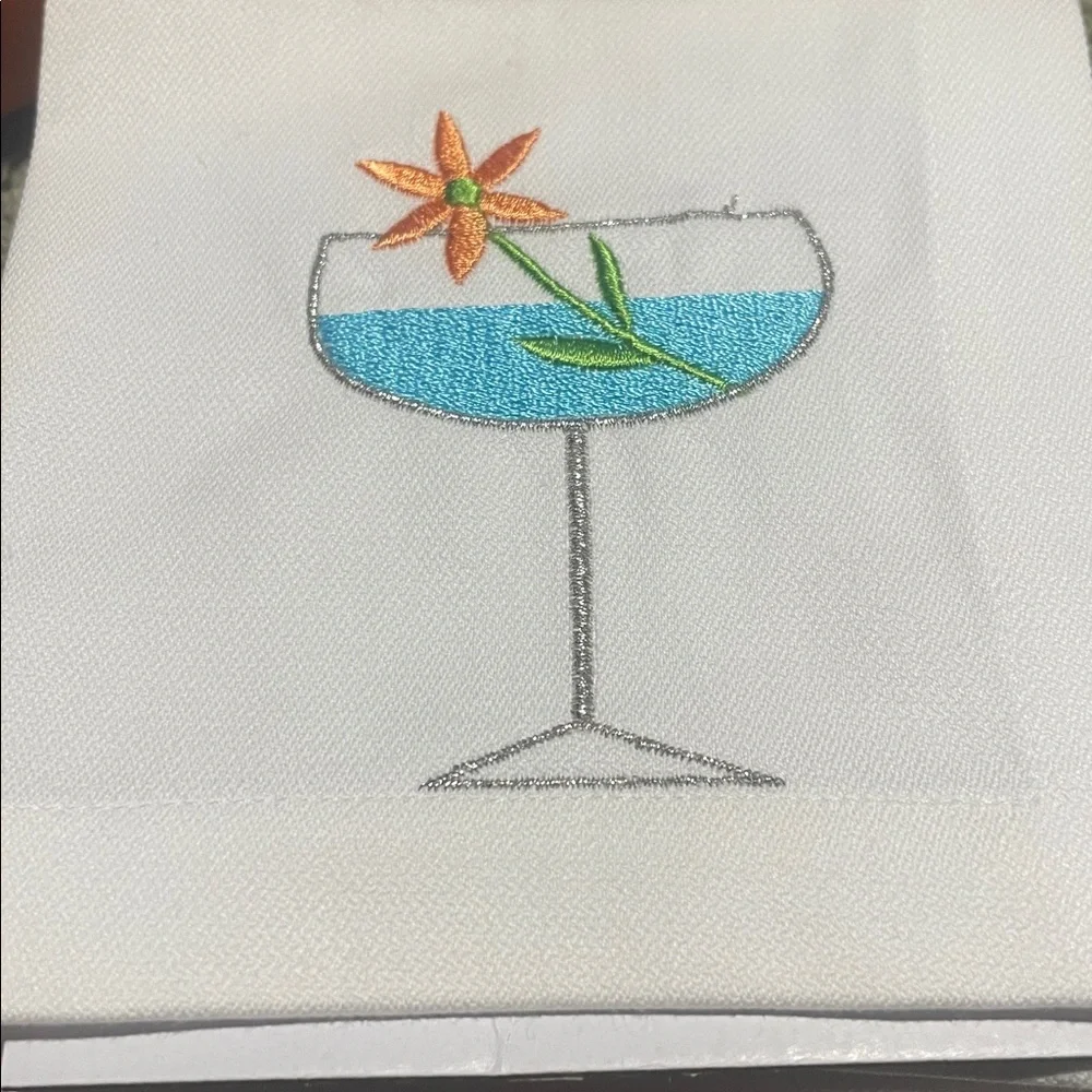 Crate&Barrel Blossoms Up Napkins